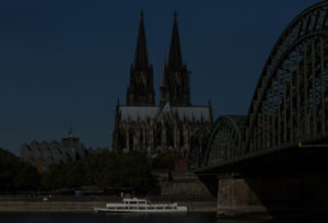 Digitale Testaufnahme Nr. 7 vom Dom und Hohenzollernbrücke