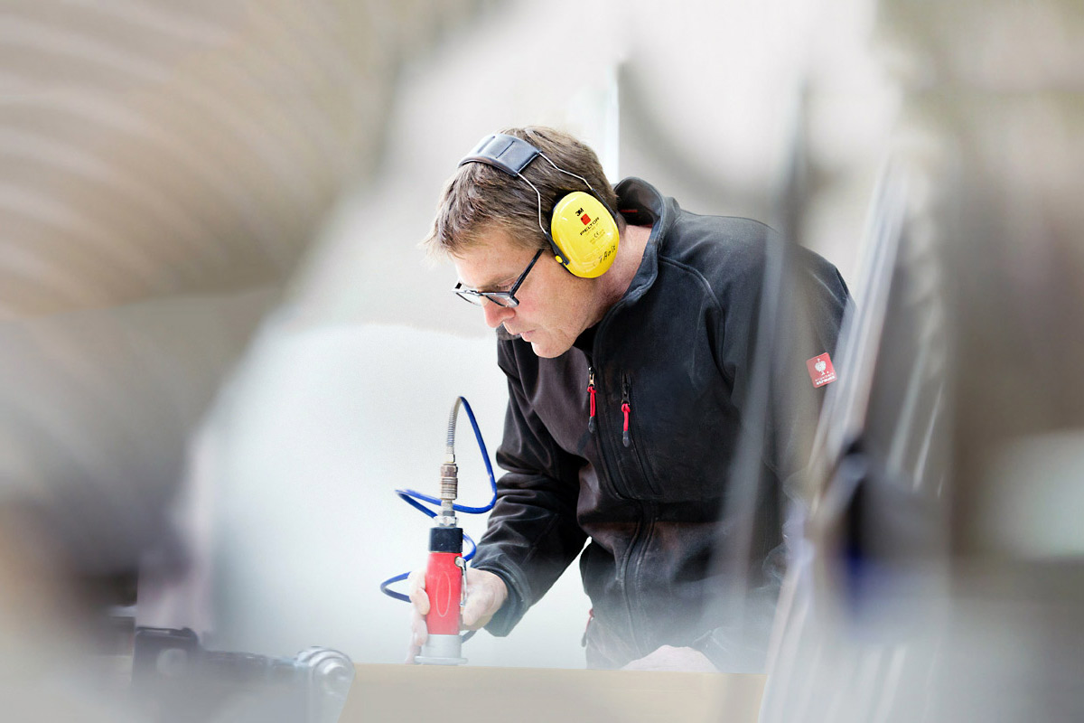 Handwerker Foto, Businessfotografie aus einer Werkstatt in Köln-Brück