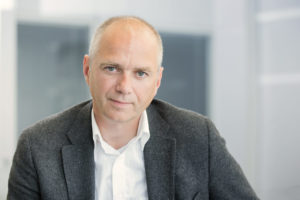 Mann im mittleren Alter, Portraitfoto