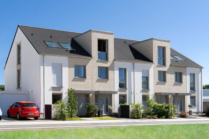 Immobilien Foto eines Wohnhauses zu guten Preisen