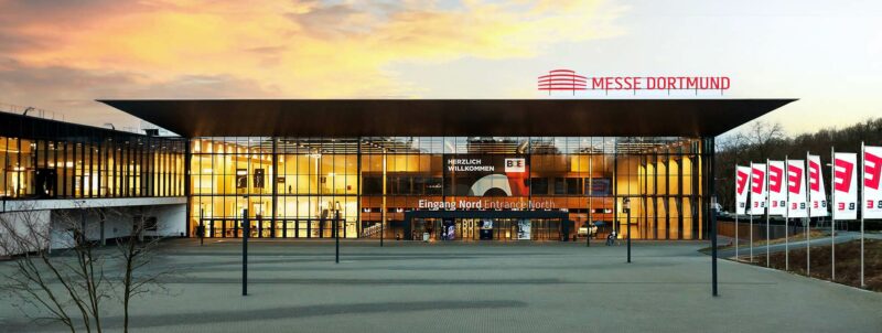 Der Haupteingang der Messe in Dortmund. Foto Copyright, Architekturfotograf Dirk Baumbach.