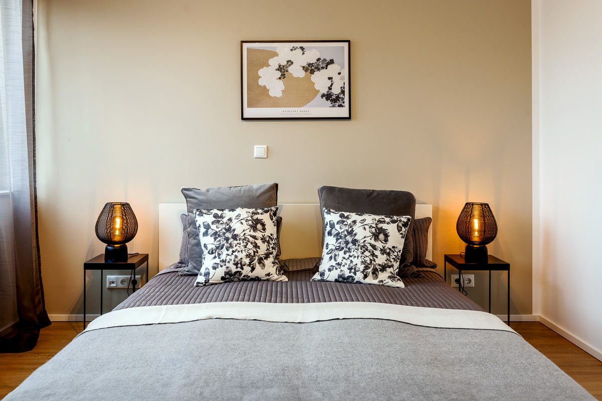 Schlafzimmer einer Ferienwohnung. Foto des fotografen für Ferienwohnungen