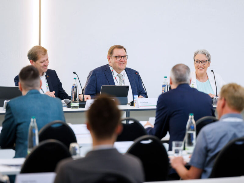 Eventfoto der AGFS Veranstaltung in Krefeld, 2024 aufgenommen vom Eventfotografen Dirk Baumbach.