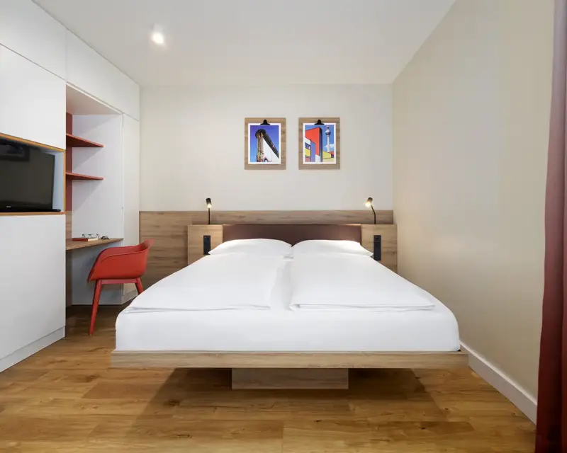 Doppelzimmer Fotografie eines Hotels in der Eifel.