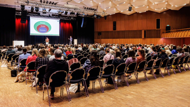 Innenaufnahme der Luise Albertz Halle, dem Congress Centrum in Oberhausen.