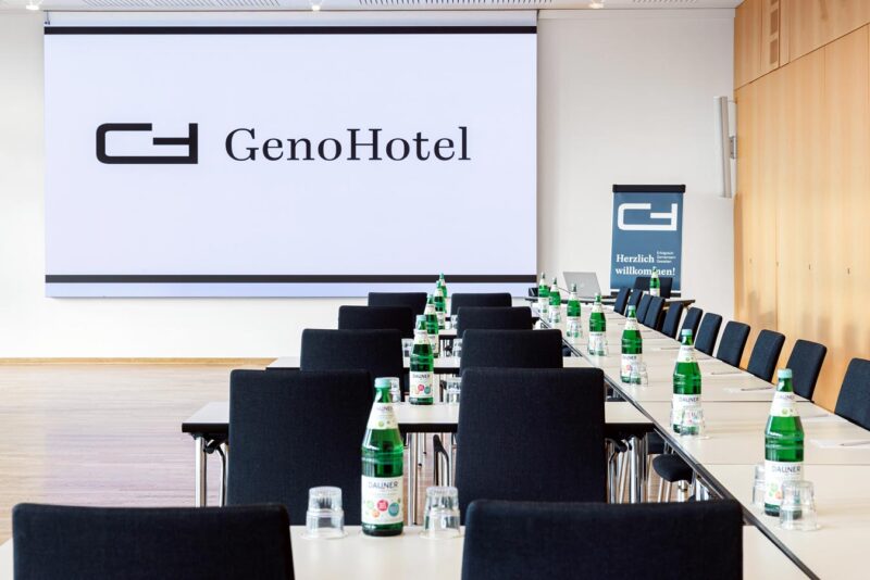 Hotelfoto eines Tagungsraums. Aufnahme: Hotelfotograf Dirk Baumbach in Köln.