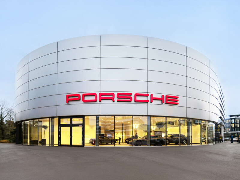 Schormann Architekten Düsseldorfer Porsche Autohaus.