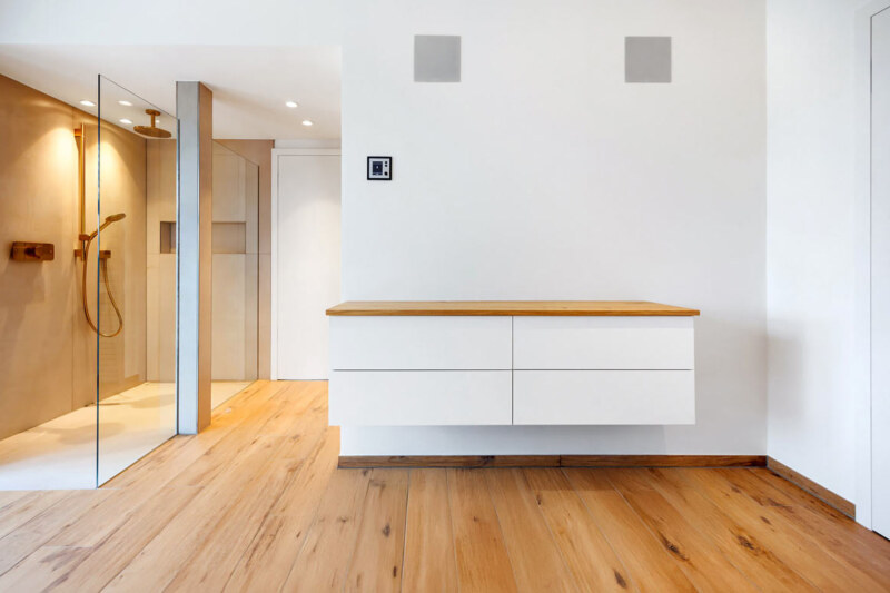 Werbefoto für einen Bad Designer. Immobilienfotografie von Dirk Baumbach.