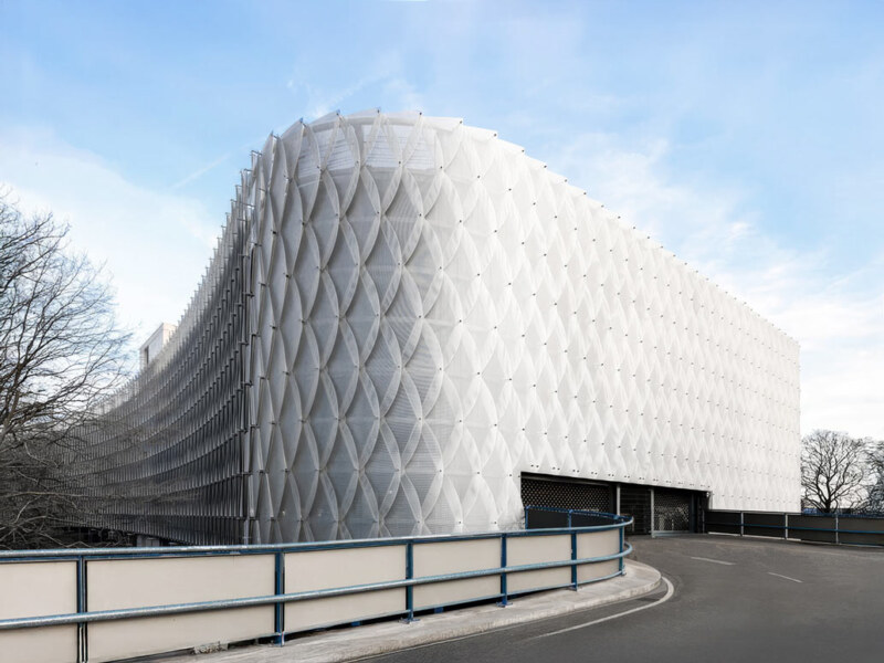 Preis für Architektur. P1 Parkhaus in Köln. Architekturfotografie des Architekturfotografen Dirk Baumbach.