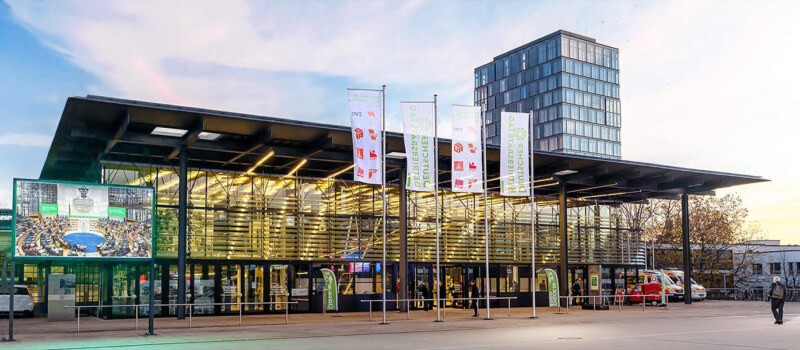 Ein Gebäude für Veranstaltungen und Events.