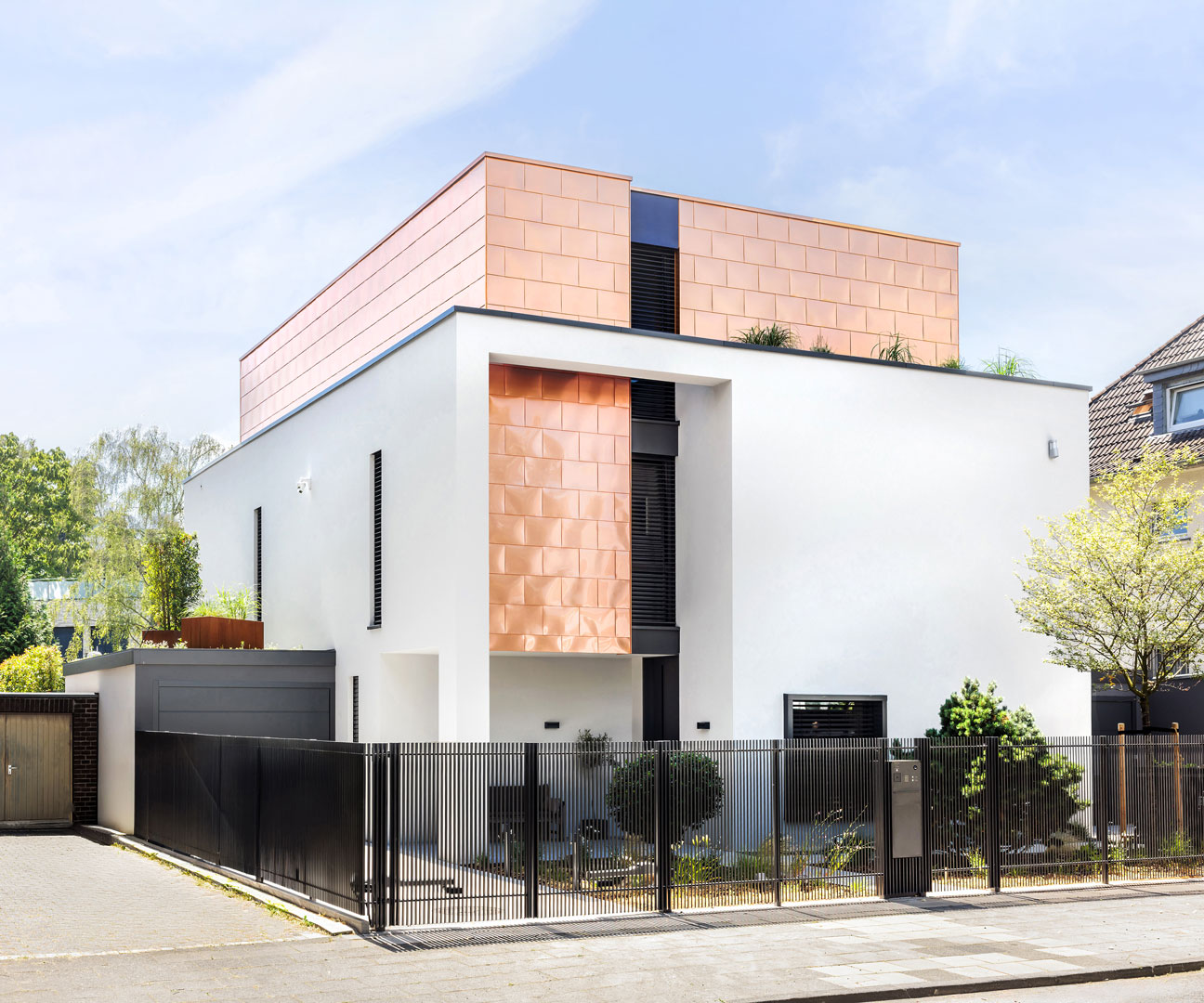 architektur-haus-fotograf-koeln Ein ganz besonderes Haus in Köln. Fotografiert vom Architektur Fotografen für Haus Fotos im Raum Köln.