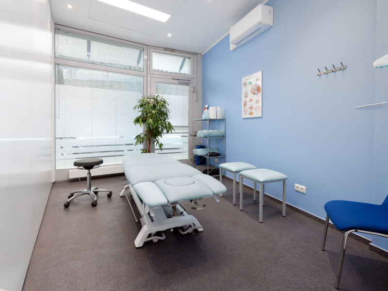 Verzerrungsfreie Fotografie von Praxisräumen. Auch kleine Räume können korrekt dargestellt werden. Beispielfoto Copyright: Architektur- und Immobilienfotoraf Dirk Baumbach.