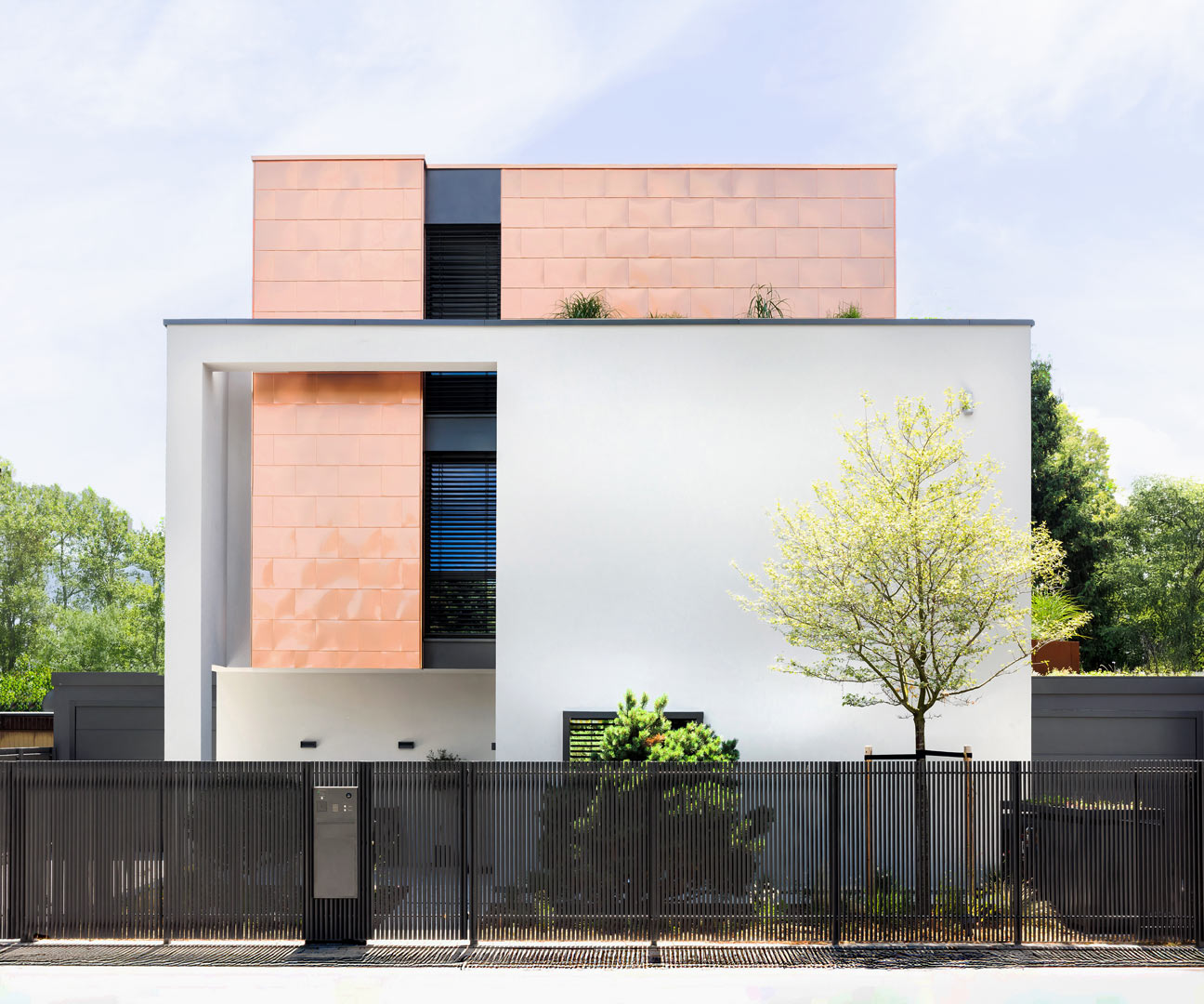 immobilienfotograf-immobilien-fotos-nrw Immobilenfotografie für Eigentümer und Bauherren. Foto einer Villa in Köln. Moderne Immobilien Fotografie in ganz NRW.