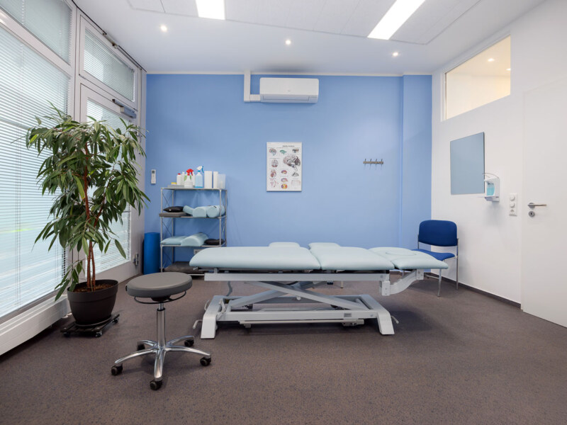 Ein Praxisraum der Physio Praxis Wenzel in Köln.