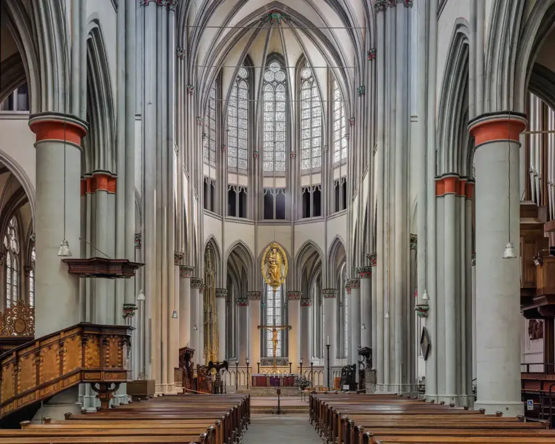 Sakrale Architektur. Eine Fotografie des Architekturfotografen Dirk Baumbach. Copyright: Kirchenfotografie Baumbach