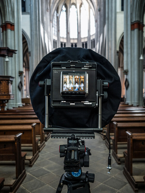 Sakrale Kirche. Foto Ausrüstung des Architektur- und Kirchenfotografen Dirk Baumbach.