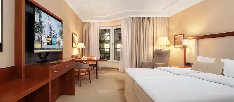 Das Komfort Doppelzimmer des Congress Hotels. Ein Hotelzimmerfoto des Fotografen für Hotelfotografie, Dirk Baumbach. Aufgenommen im Jahr 2026.
