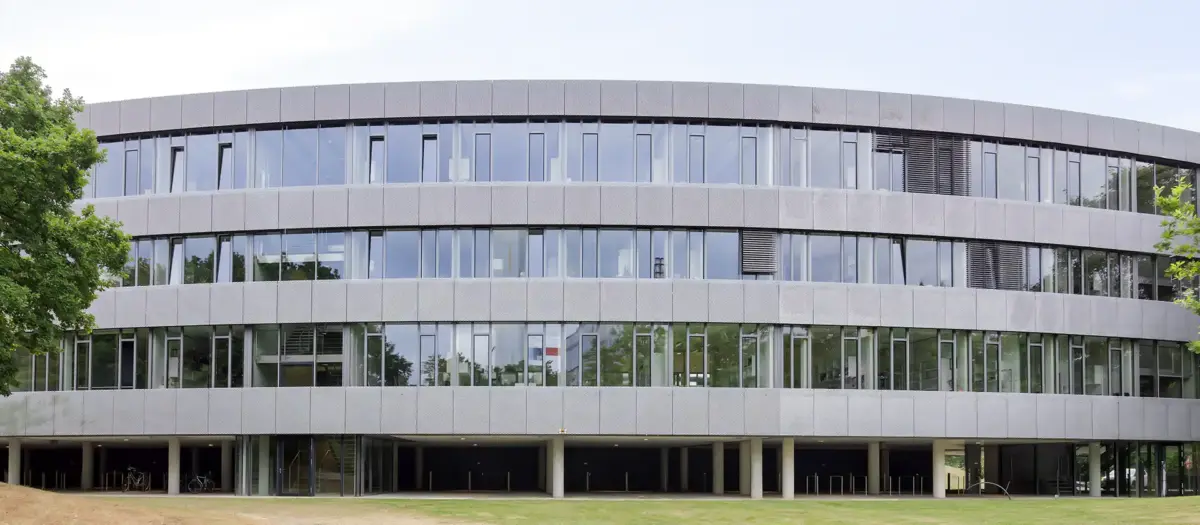 Das Oeconomicum in Düsseldorf. Architekturfotografie Baumbach.