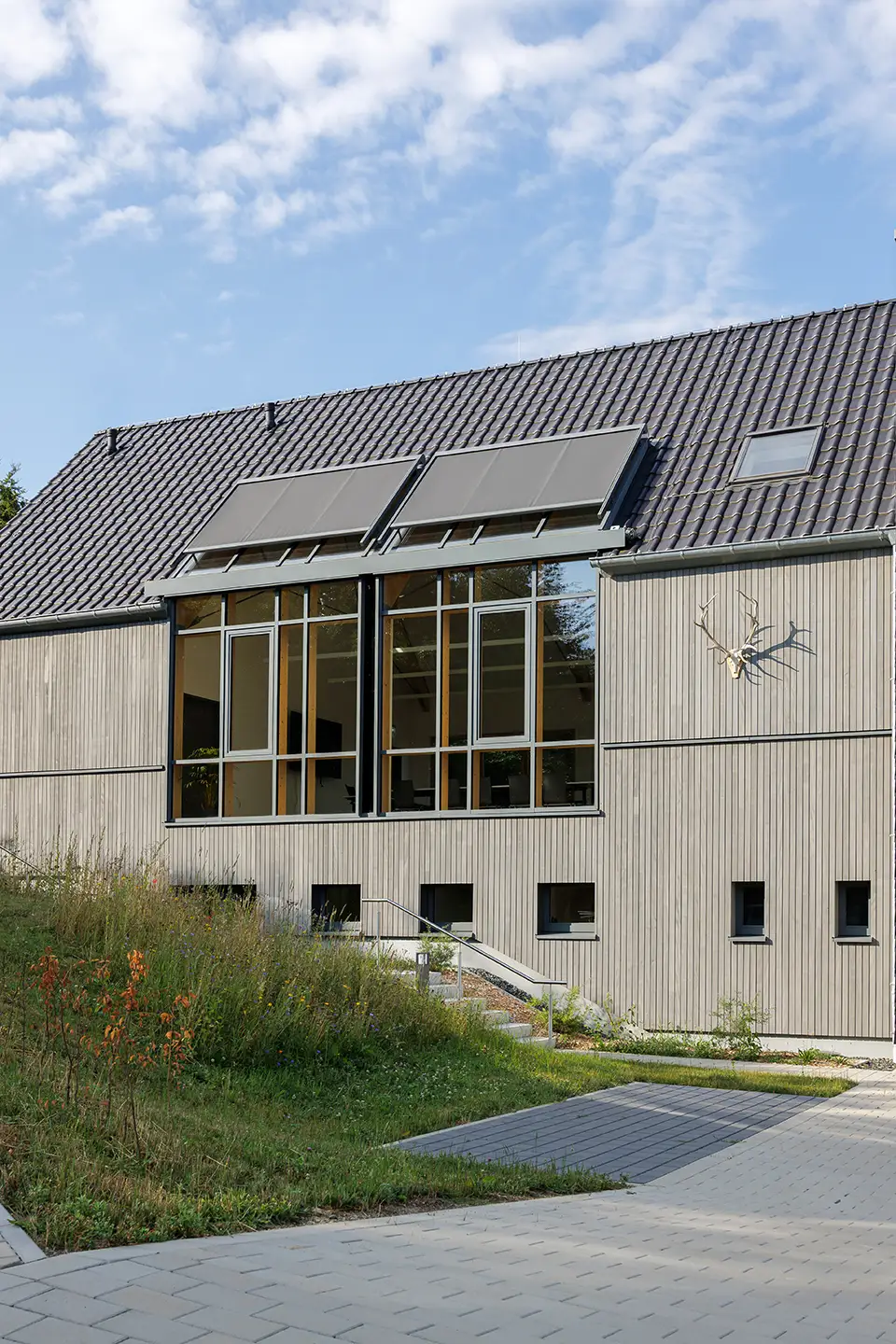 architekturfotograf-immobilien-fotos-olpe Immobilien und Architekturfotografie in Olpe, Attendorn und Umgebung. Außenaufnahme des Forstamts NRW.