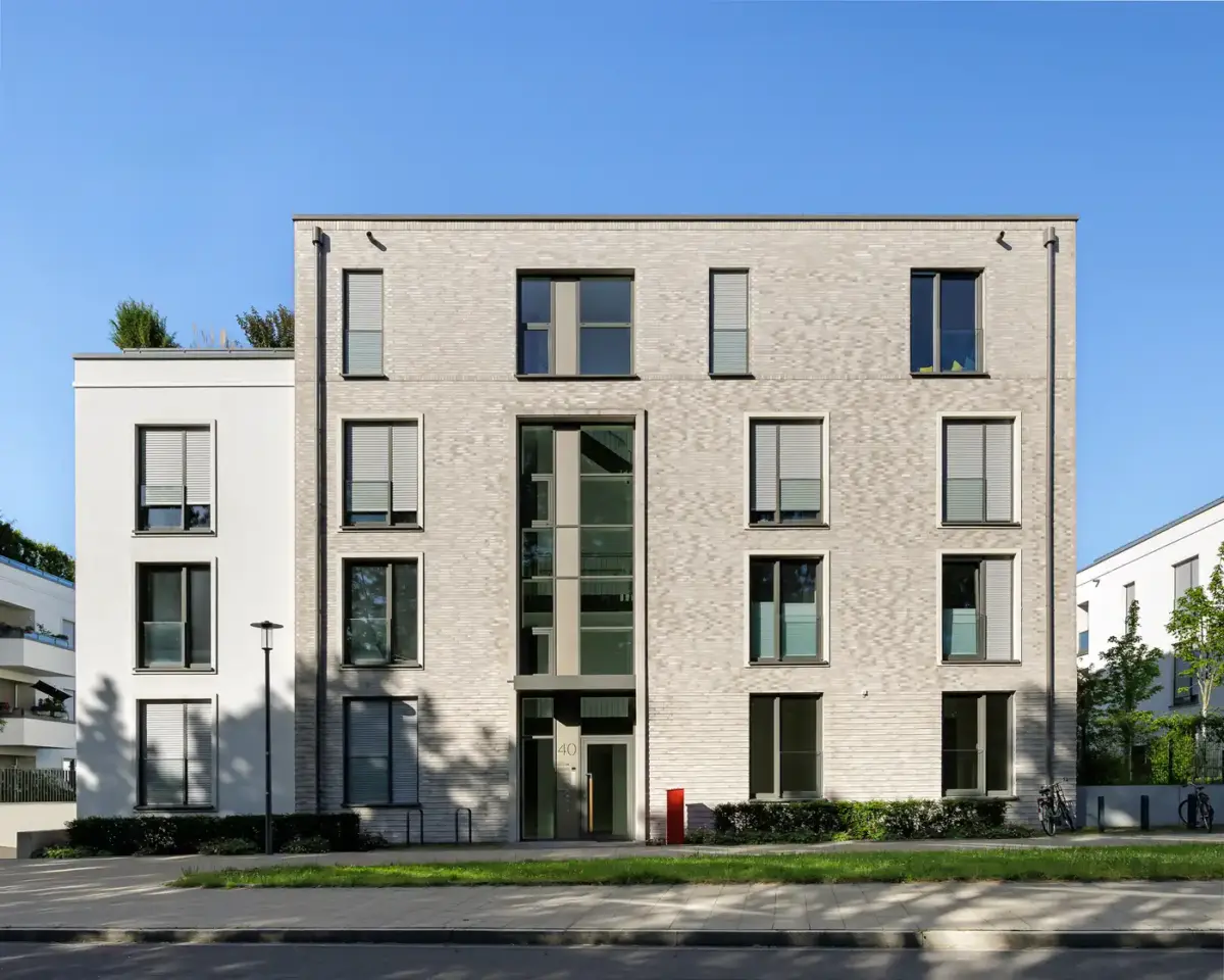 Immobilie, Mehrparteien-Haus in Düsseldorf, Zoo-Viertel. Copyright: Immobilien Fotograf Dirk Baumbach.
