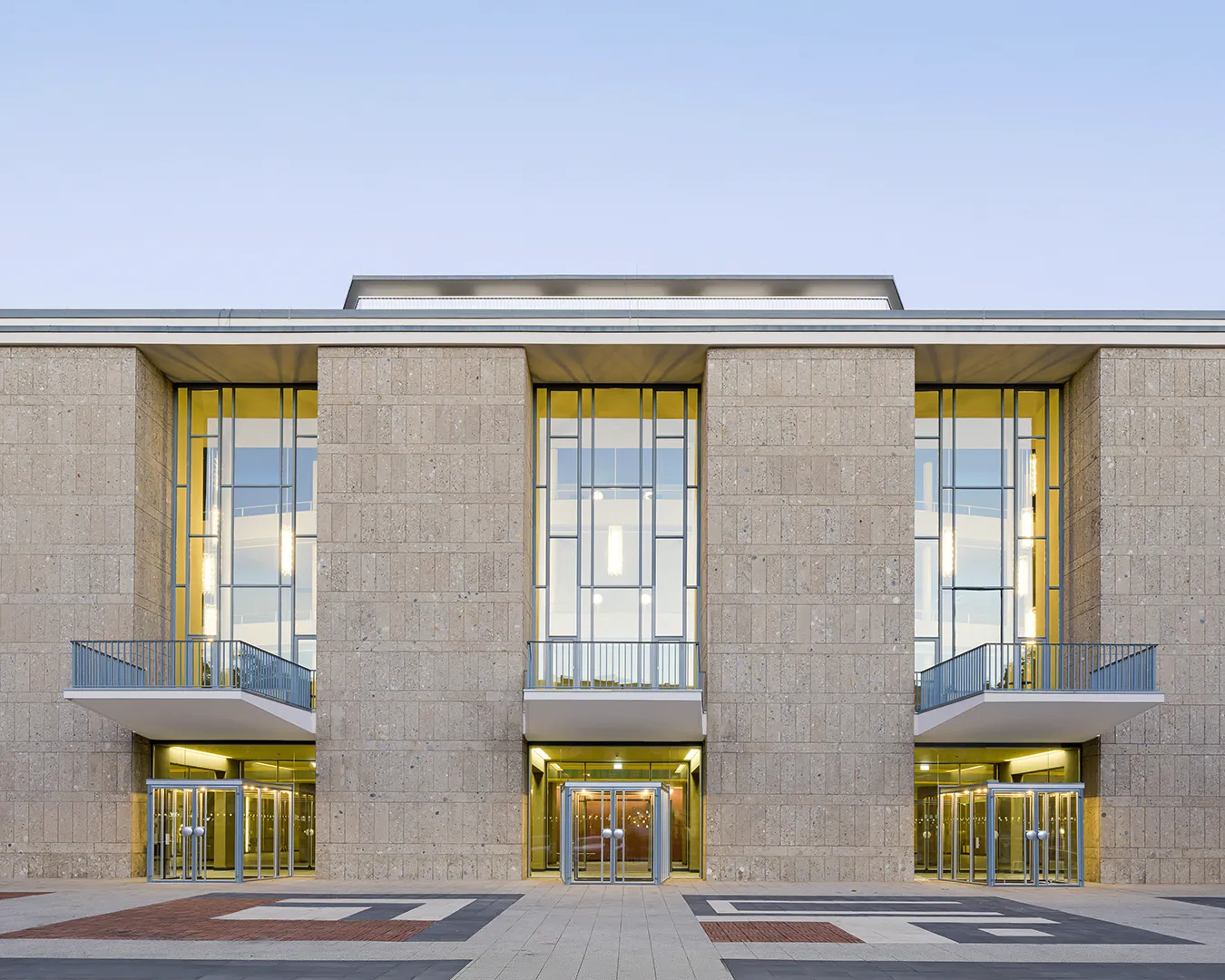 Opernhaus Architektur Fotografie Foto Opernhaus Köln. Die Oper in Köln im Jahr 2026